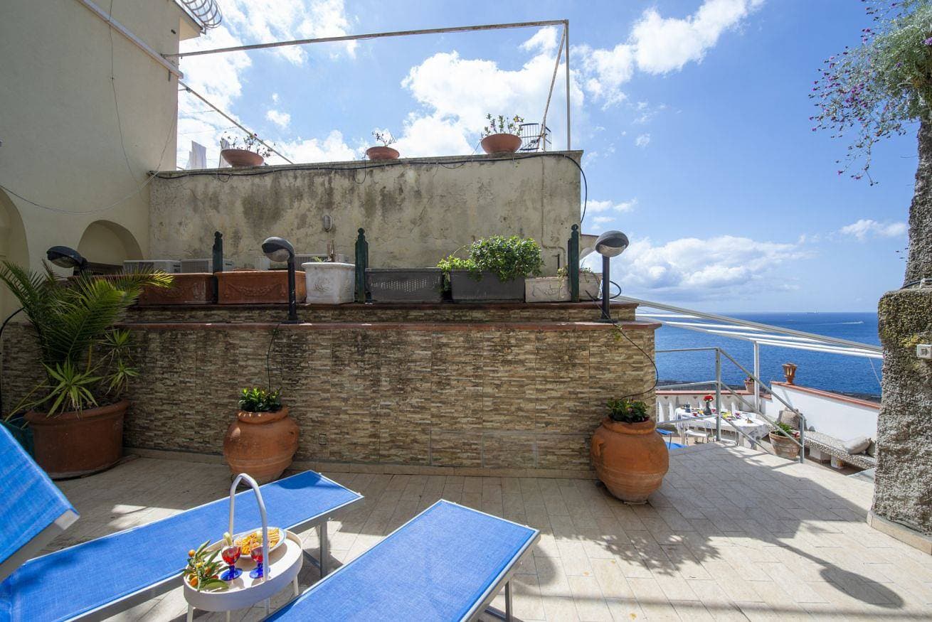 Foto 13 von 37: Ferienwohnung für 4 Personen mit Balkon/Terrasse