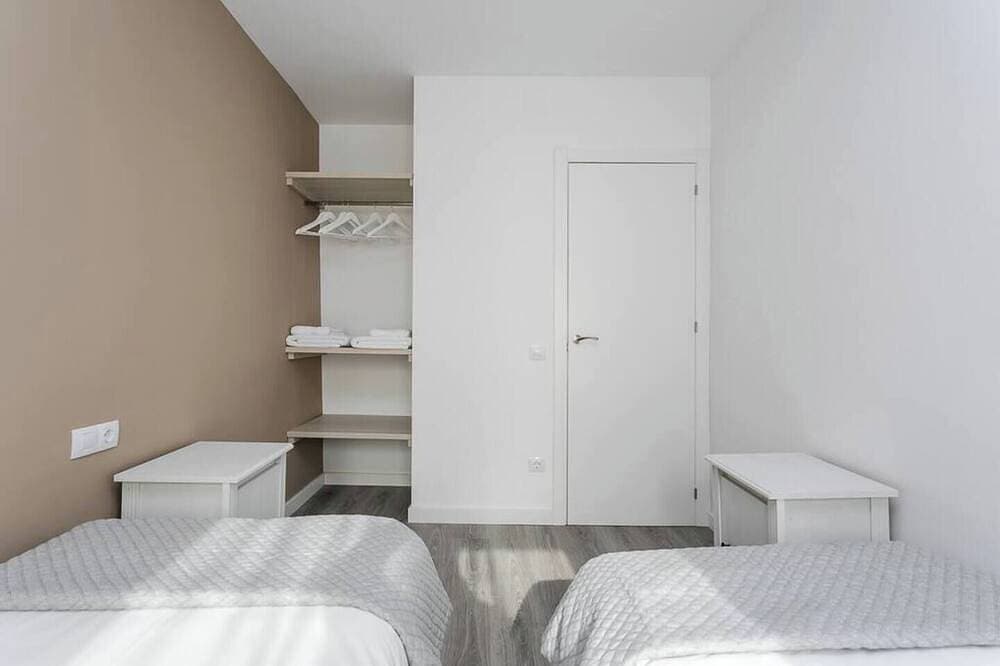 Foto 8 von 25: Elegant and luxurious interior designed apartment, perfect for those who are in search of the finer things in life.