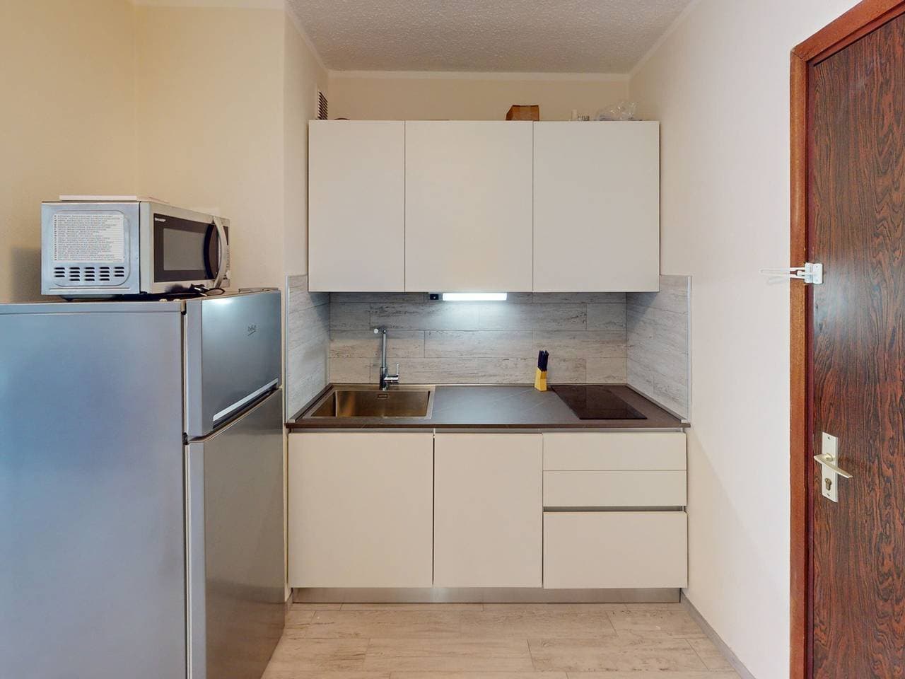 Foto 7 von 16: Klimatisiertes Studio in Strandnähe und Geschäften