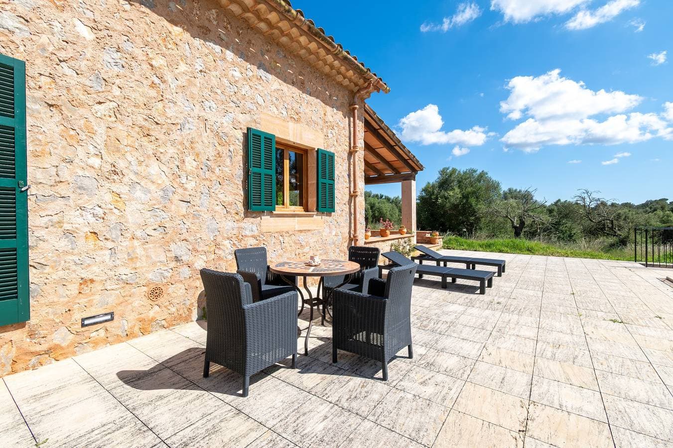 Foto 4 von 23: Finca 'Can Mandai' mit Bergblick, Wi-Fi und Klimaanlage