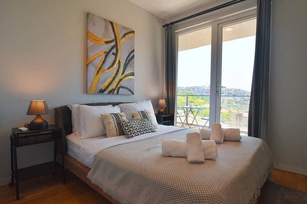 Foto 2 von 30: 7th floor central 1-Bdr Apt  Wi-Fi/Pool/Gym