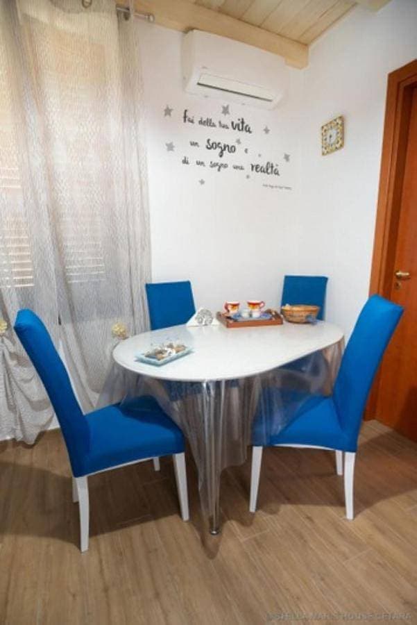 Foto 3 von 41: Holiday Home