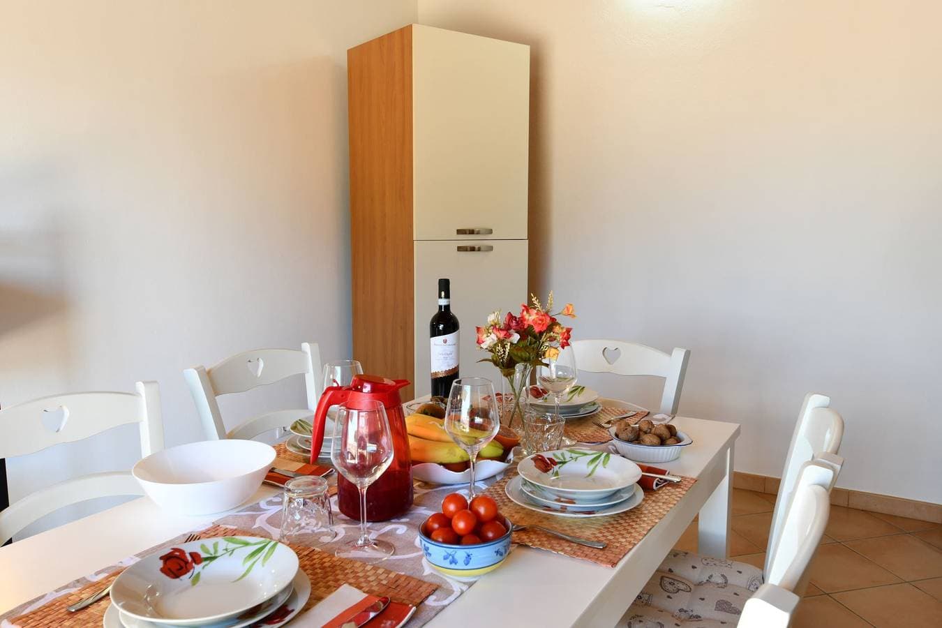 Foto 7 von 16: Ferienwohnung für 5 Personen mit Pool