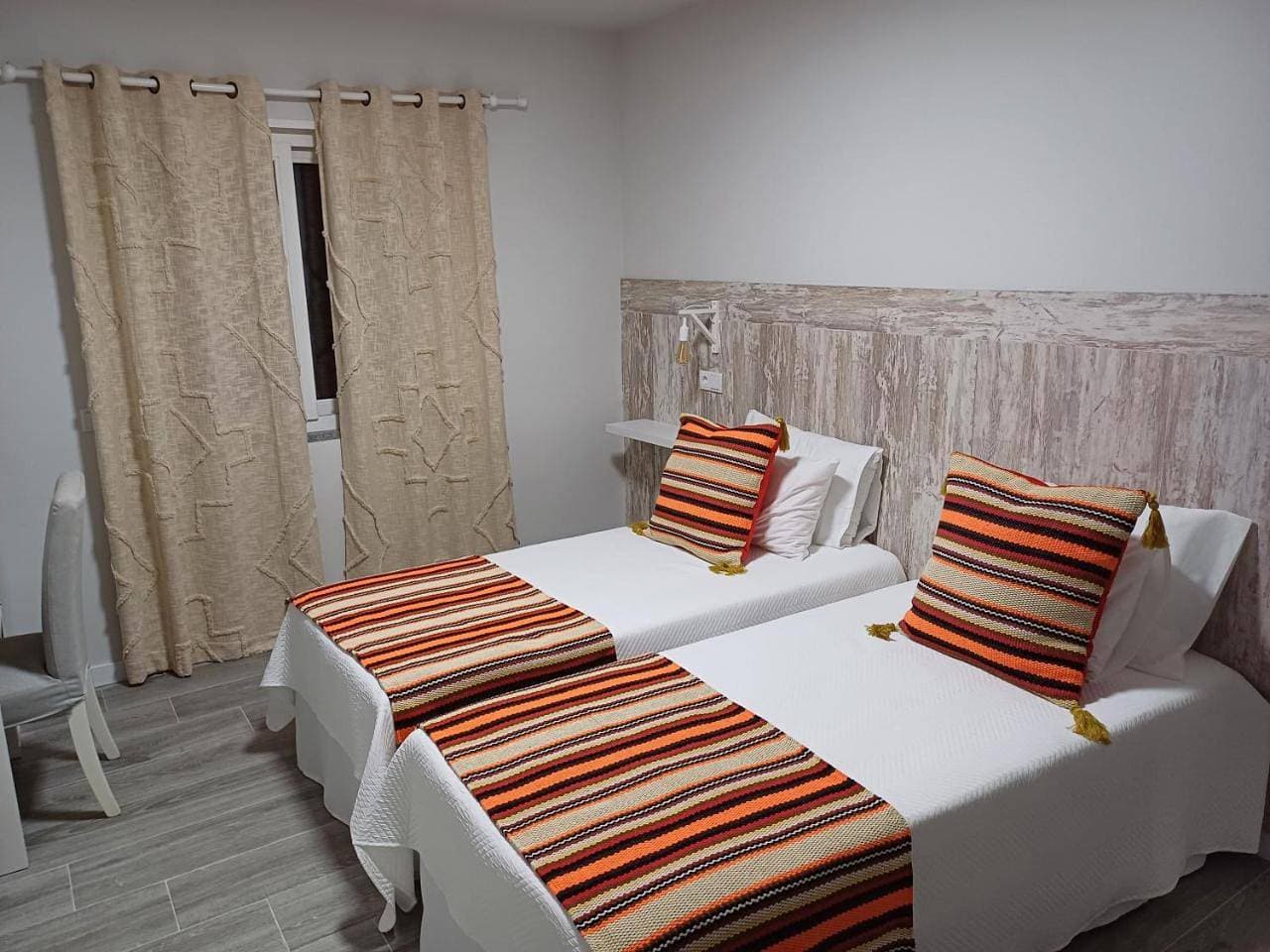 Foto 6 von 9: Double or Twin Room with Private Bathroom