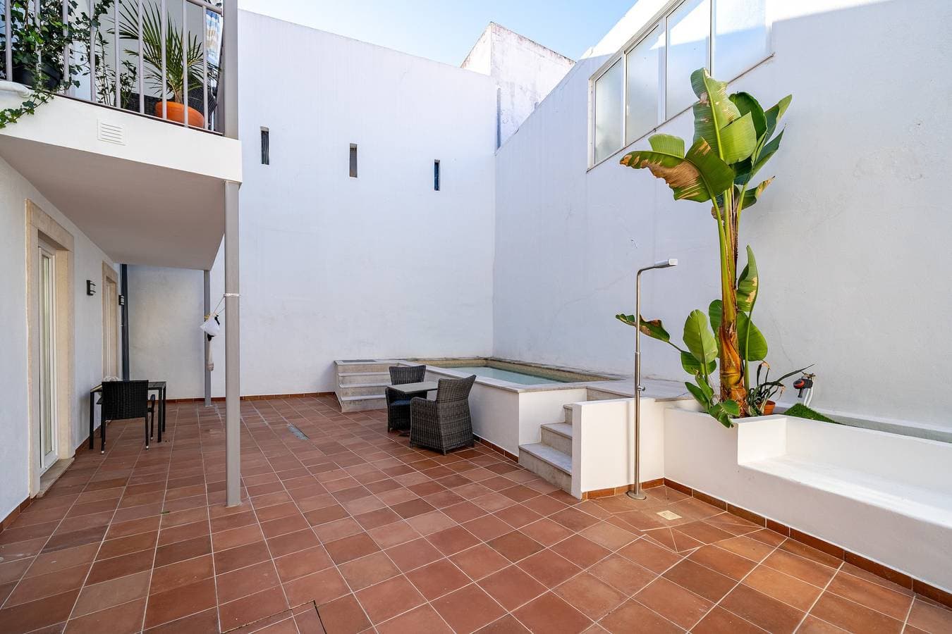 Foto 8 von 27: Apartment 'Karolvaz V' mit Seeblick, WLAN und Klimaanlage