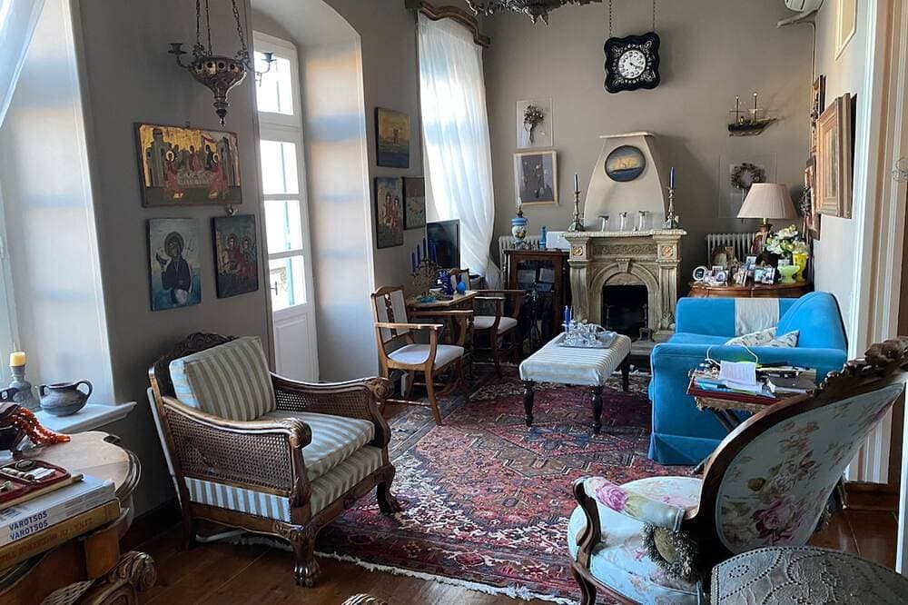 Foto 11 von 30: Seaside neoclassical property in Vaporia Ermoupoli