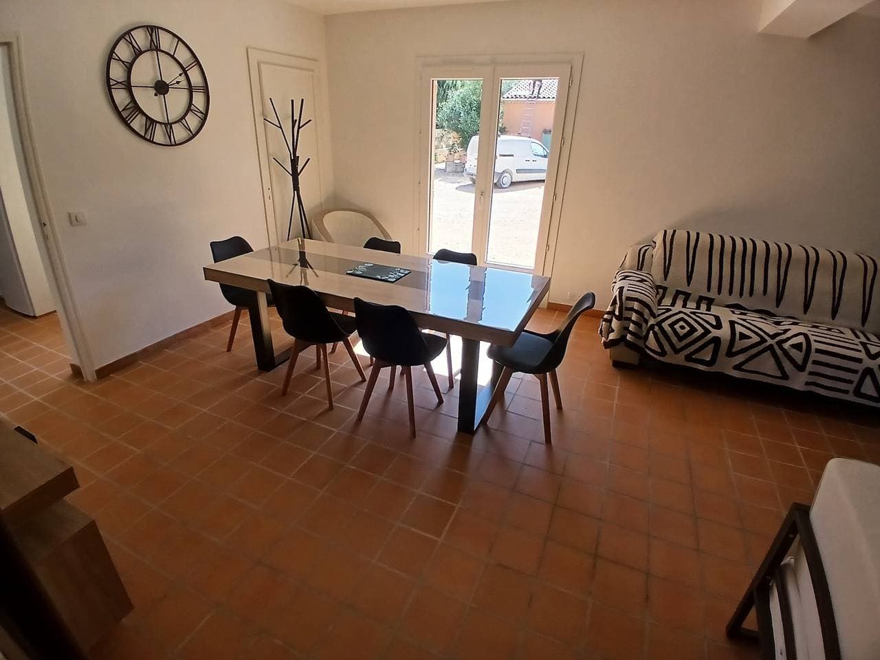 Foto 4 von 34: Ferienhaus 'Domaine Du Courroussouve' mit Bergblick, WLAN und Klimaanlage