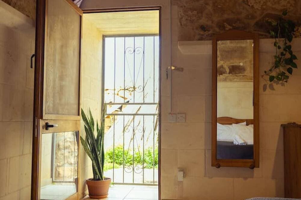 Foto 7 von 25: Serene Country House for Beach and Trekking Lovers