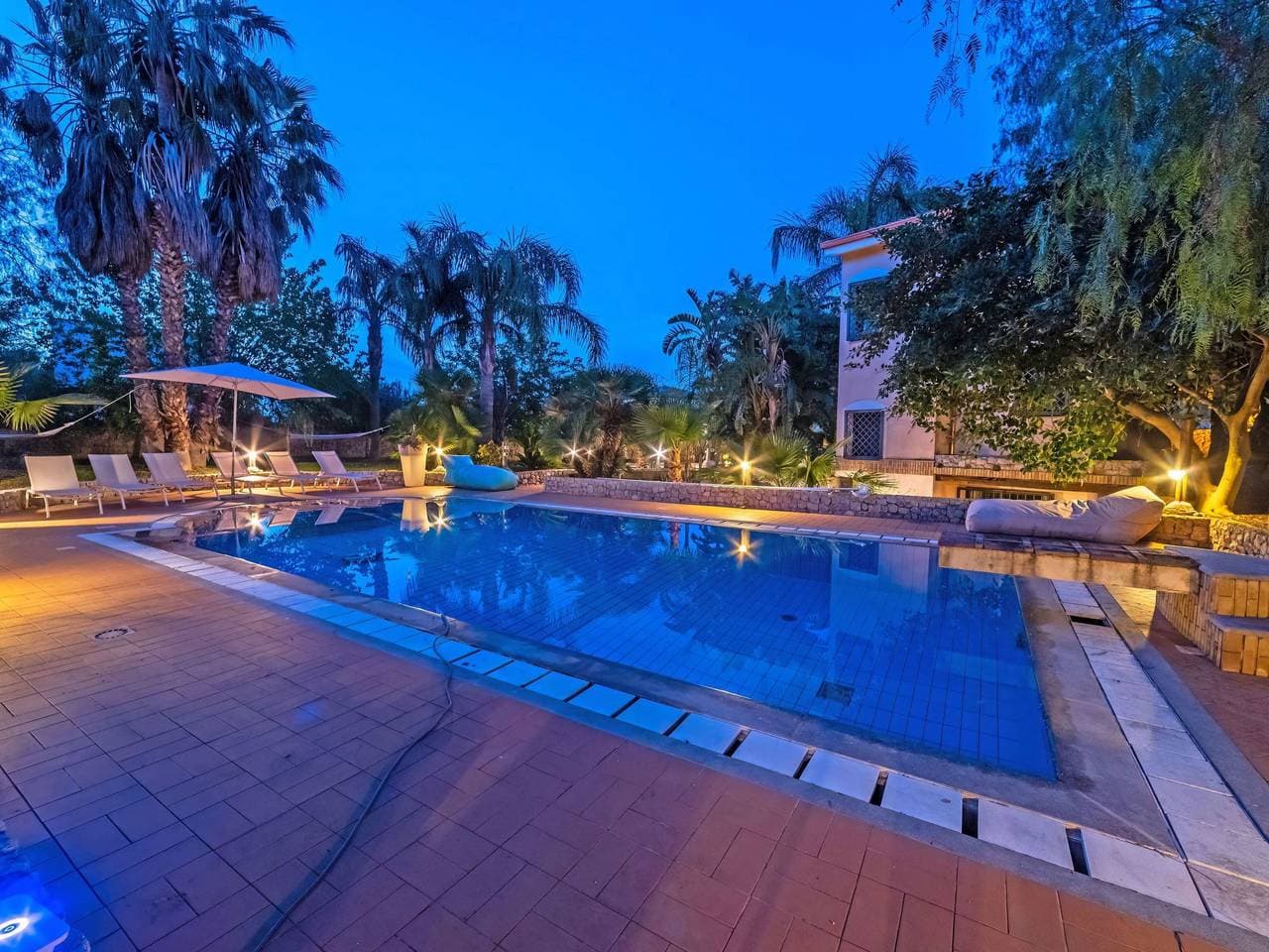 Gemütliches Haus in Carini mit privatem Pool 1