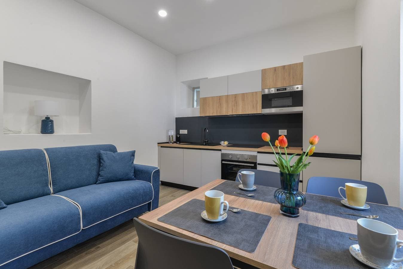Foto 9 von 37: Ferienwohnung 'Casina Napoleonica' mit privatem Garten, WLAN und Klimaanlage
