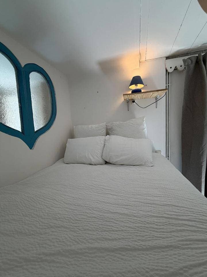 Foto 9 von 27: Two-Bedroom Apartment