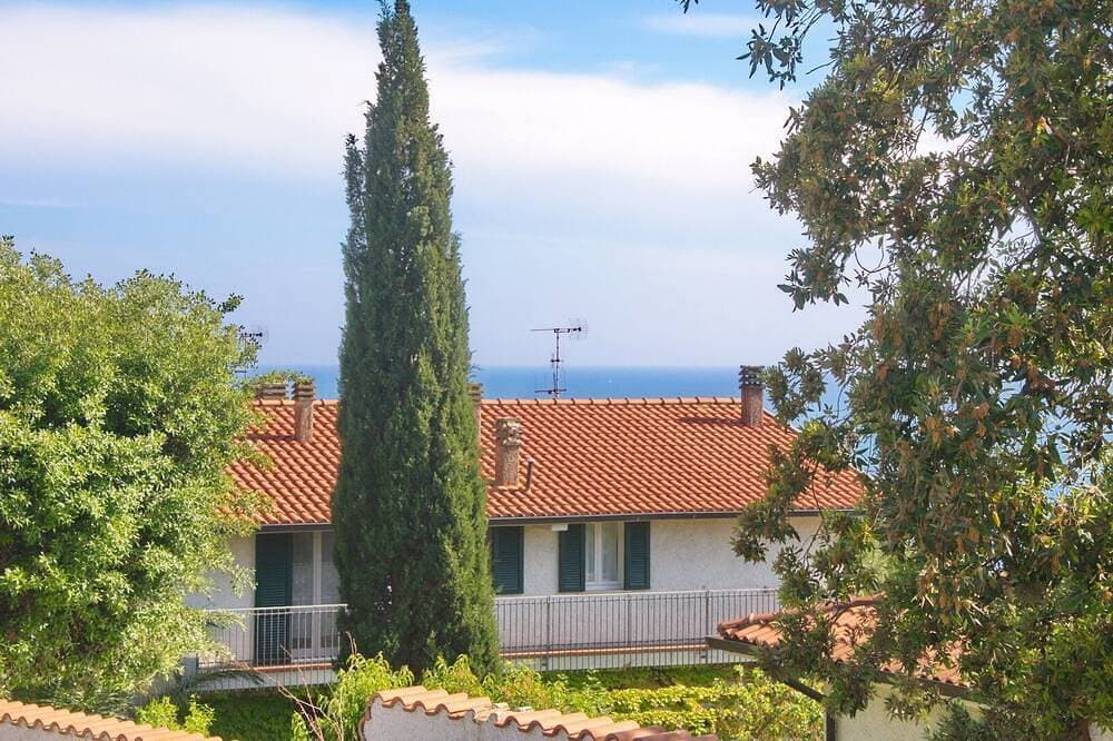 Foto 12 von 30: Fantastische Aussicht, privater Garten, Klimaanlage, kostenloses WIFI.