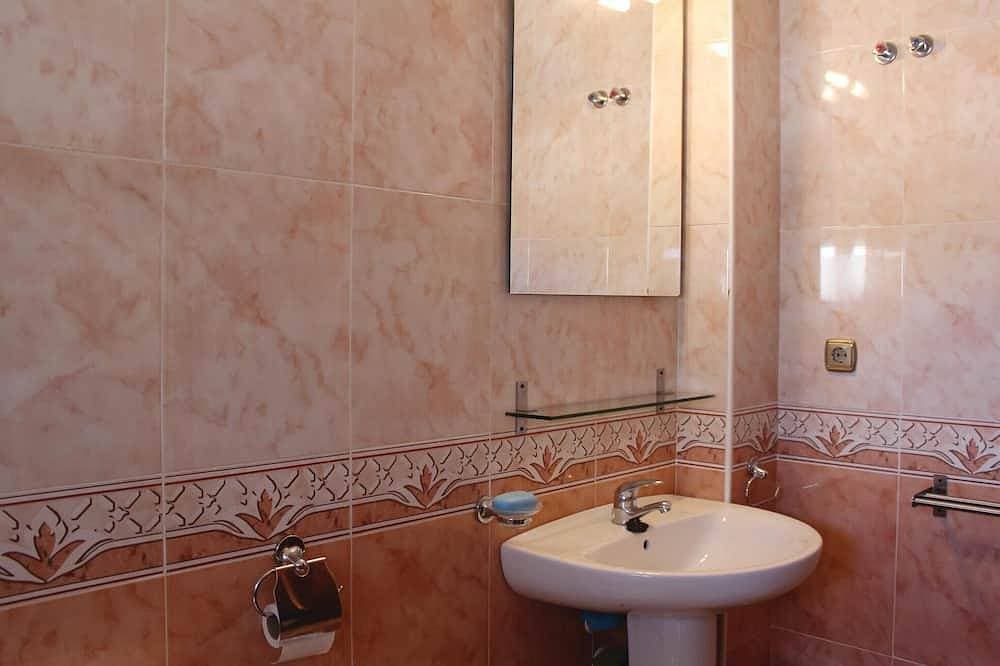Foto 5 von 18: Schönes Haus mit 2 Schlafzimmern in.