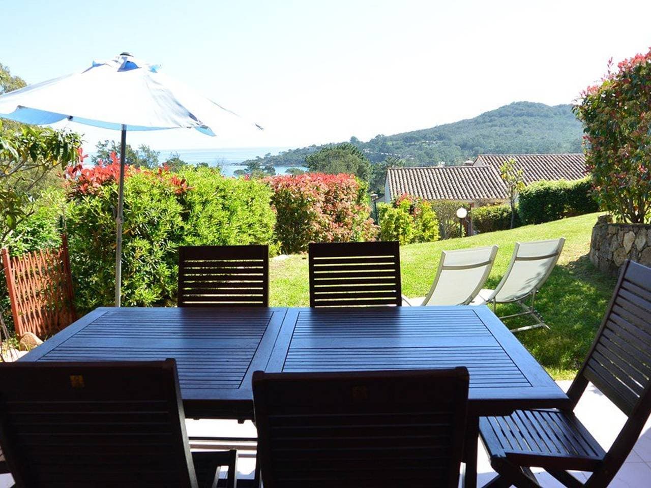 Foto 3 von 14: Wohnung für 7 mit Pool und Tennis 500m vom Strand