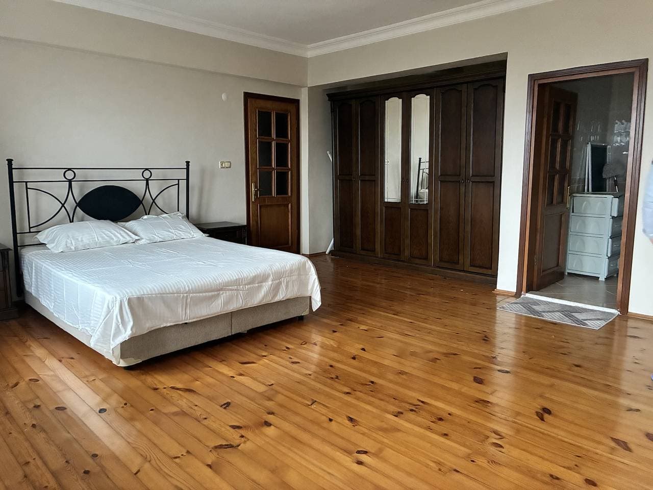 Foto 6 von 17: Gemütliche Zimmer in der Nähe des Flughafens