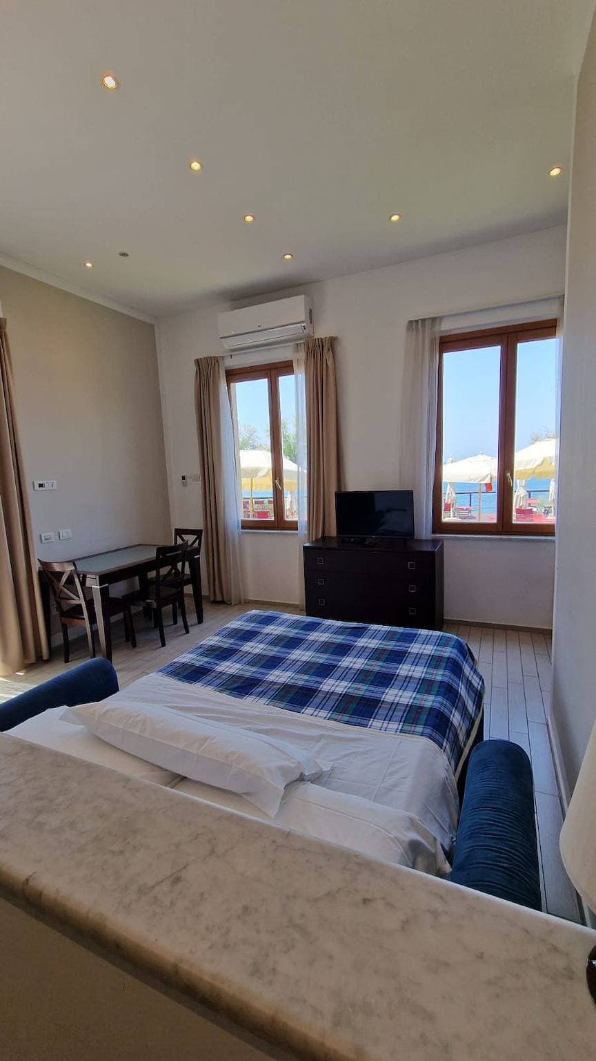 Foto 5 von 11: Risveglio vista mare 2