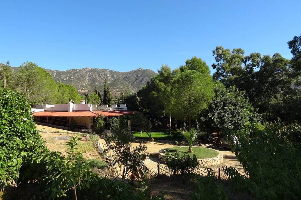 Foto 11 von 30: Ferienhaus mit großen Gärten und Pool in der Mitte der Natur, 4 km vom Strand