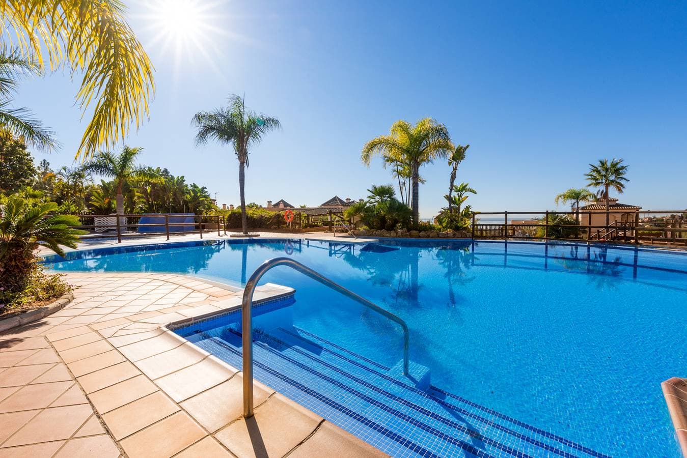 Resort Mediterra - Exclusive 2 bedroom apartment 1
