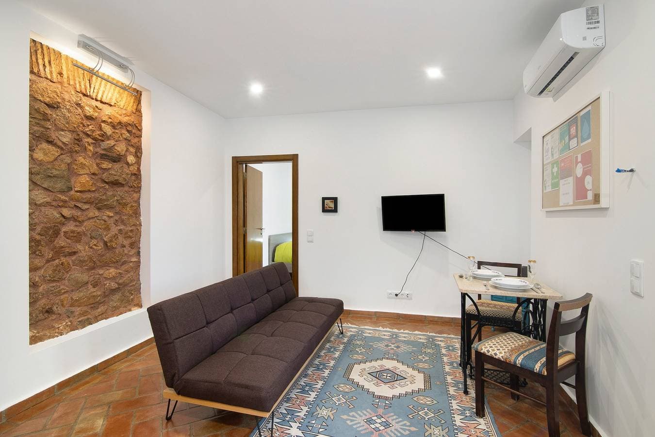 Foto 3 von 24: Ferienwohnung 'Casa Da Vila Nr. 6' mit WLAN und Klimaanlage