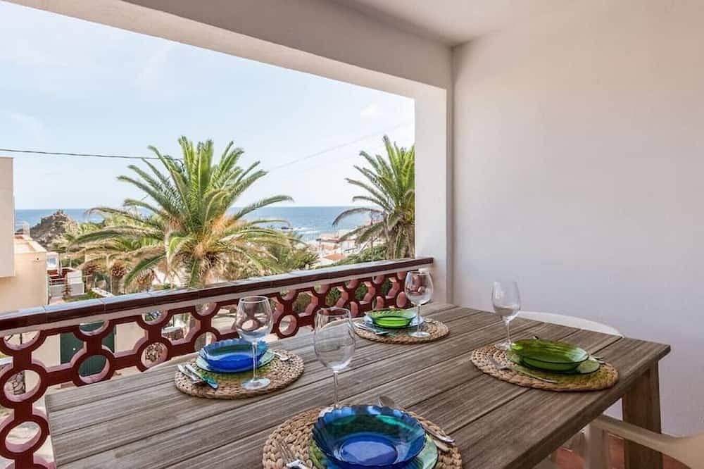 Charming 3 bedroom apart.10 mts walking from beach 1