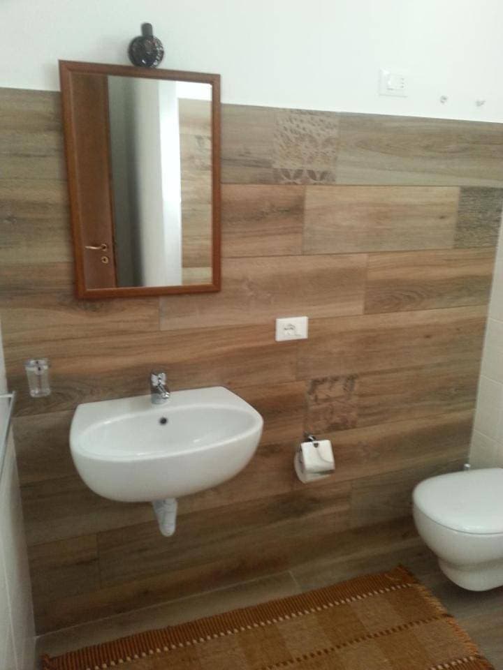 Foto 12 von 18: Double Room with Private Bathroom