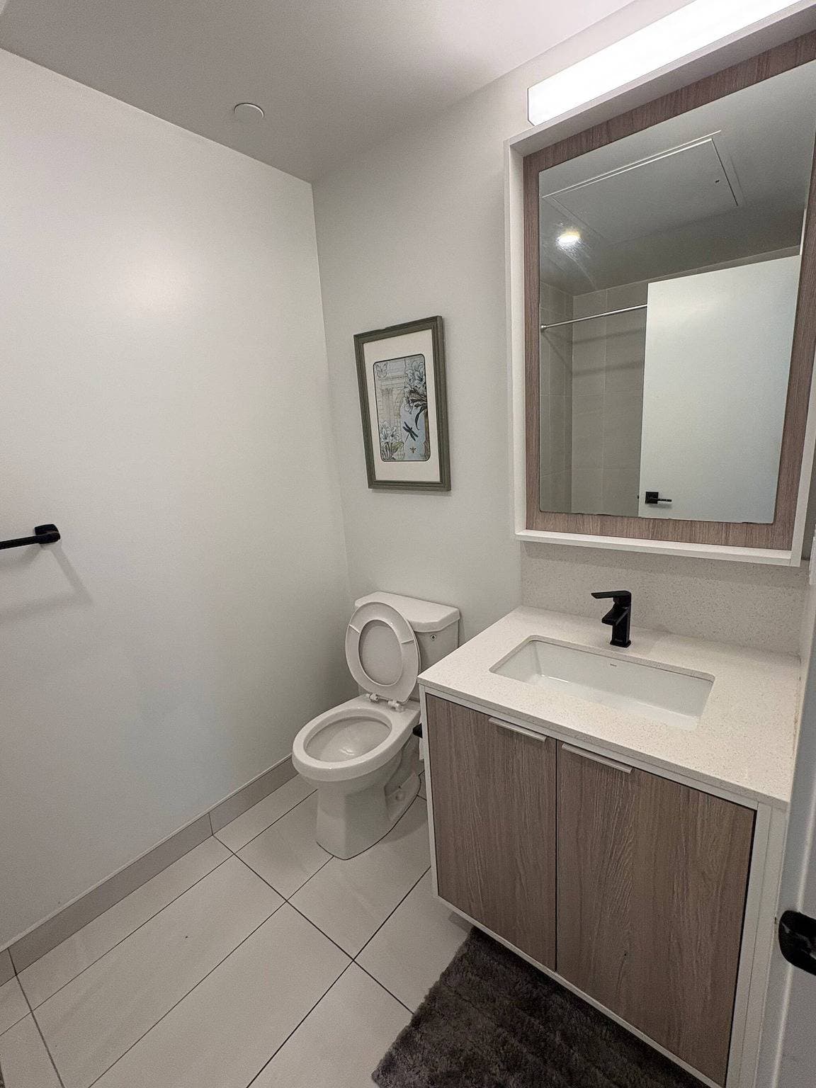 Foto 10 von 31: Helle neue Wohnung mit 3 Schlafzimmern in Etobicoke