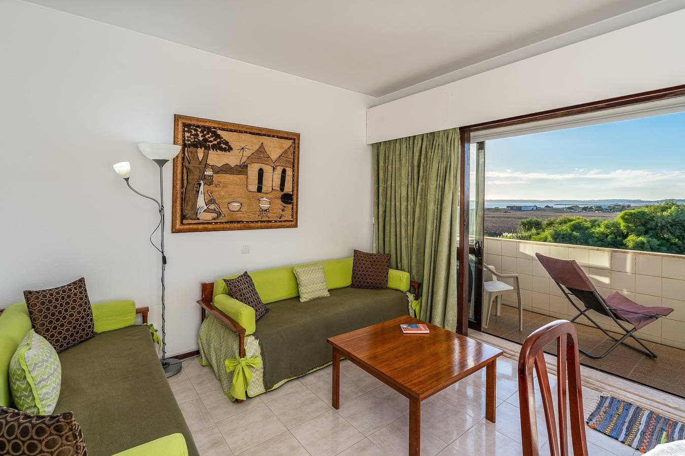 Foto 2 von 27: Ferienwohnung 'Alvor Beach Front Line Bay' mit Meerblick, Wi-Fi und Klimaanlage