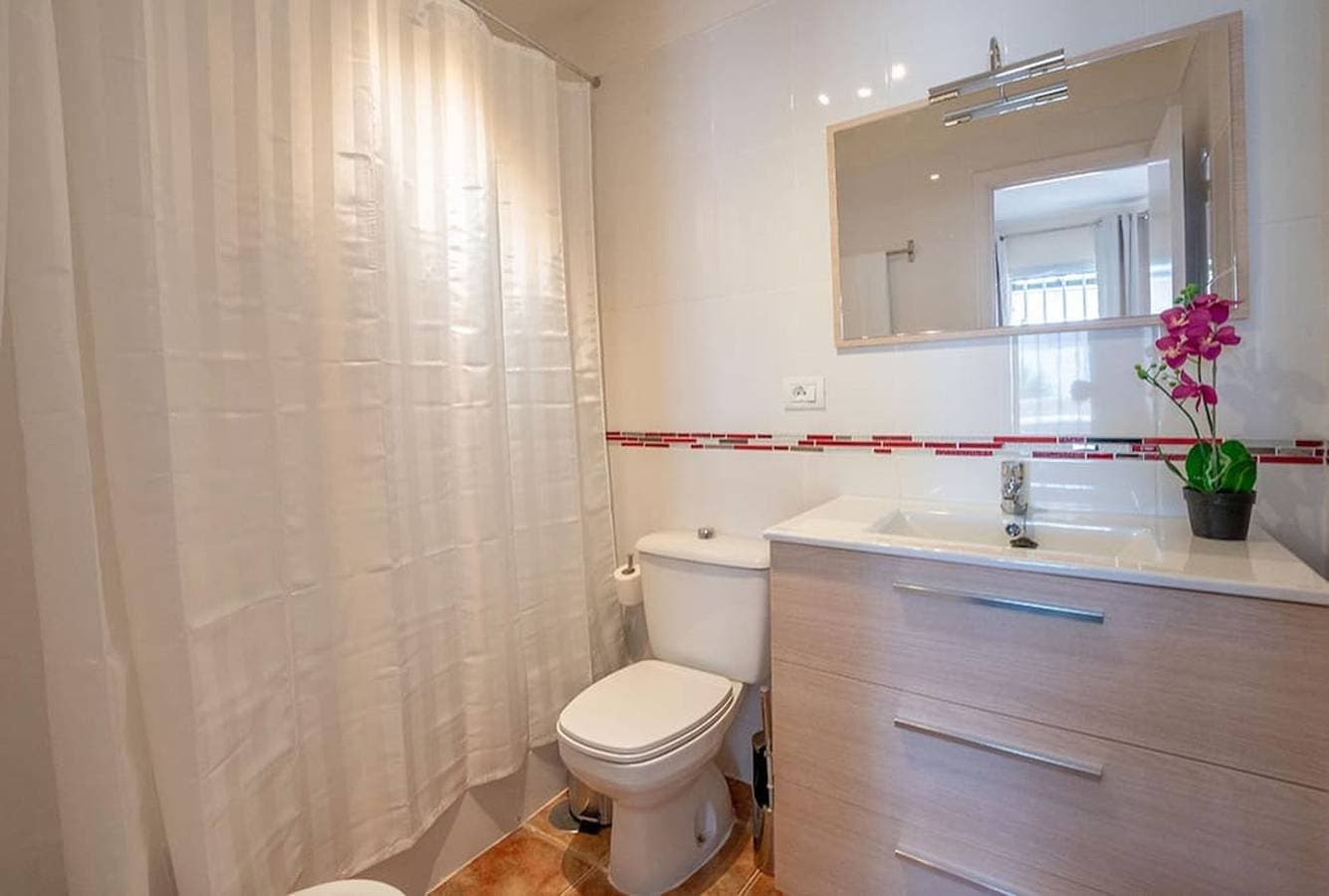 Foto 11 von 34: Villa für 4 Personen mit Terrasse