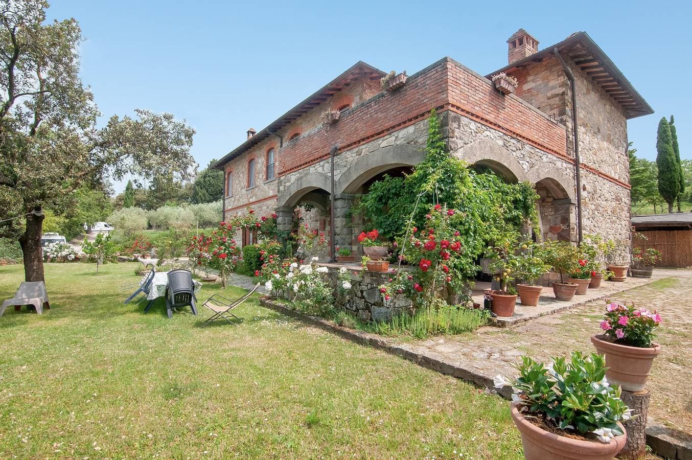 Foto 6 von 30: Ferienwohnung 'Cipressaia Bellavista' mit Gemeinschaftspool, Gemeinschaftsgarten und Wi-Fi