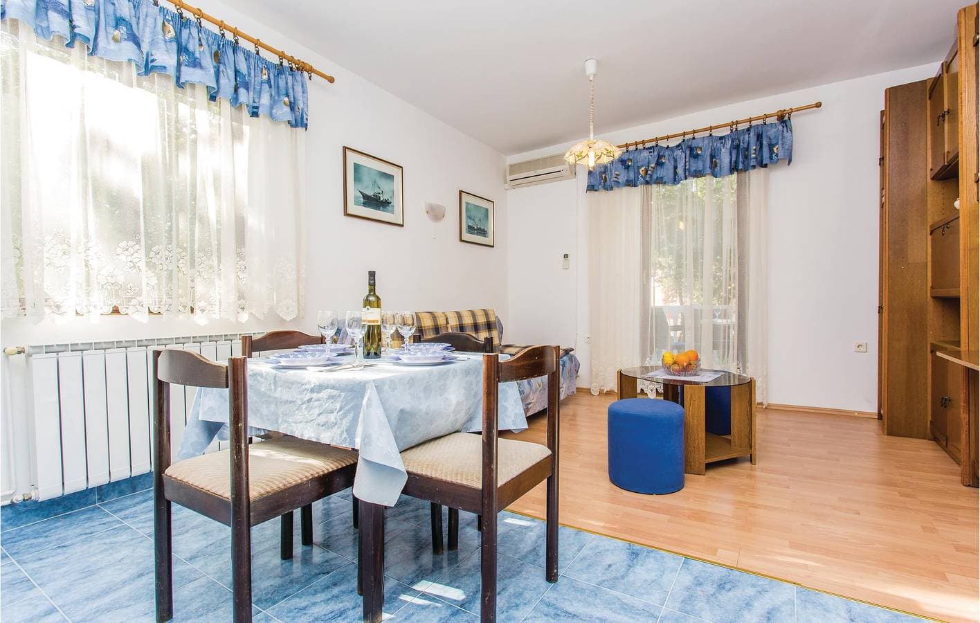 Foto 12 von 24: Gemütliche Ferienwohnung mit Terrasse, WLAN und Garten, 900 m vom Strand entfernt