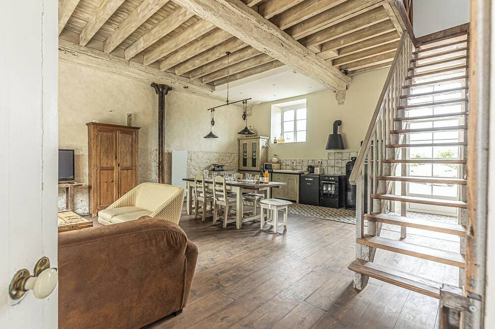 A house of charm and history 1