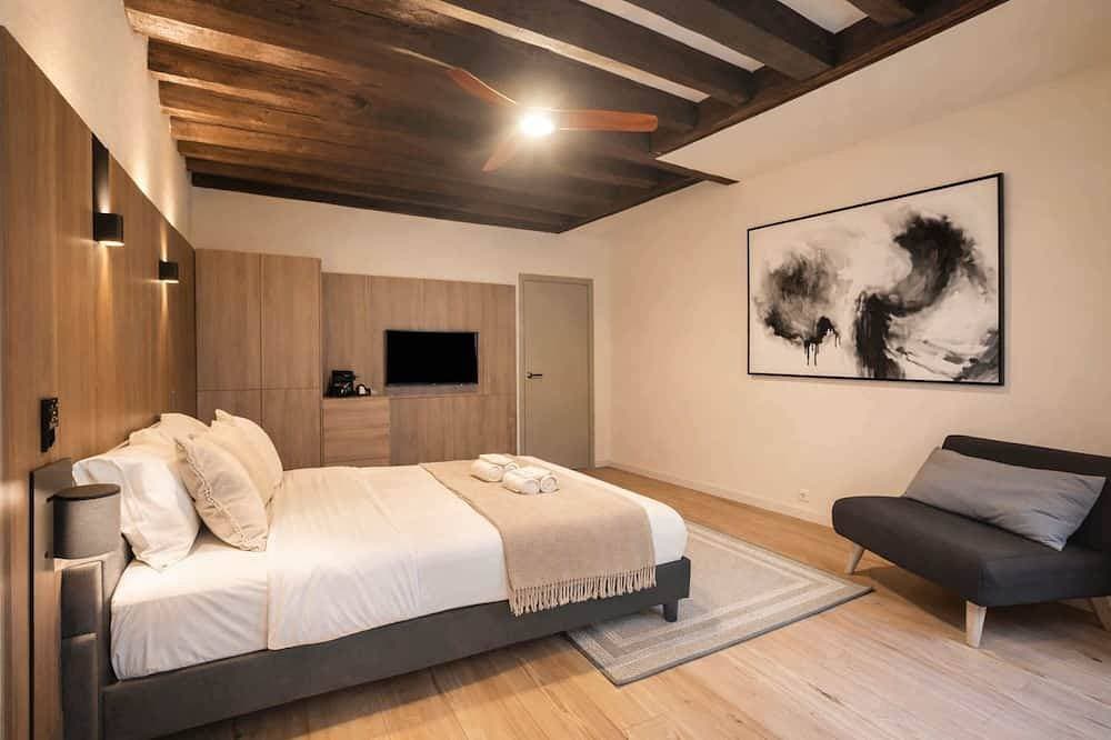 Lovely studio for 3 in the heart of the Marais 1