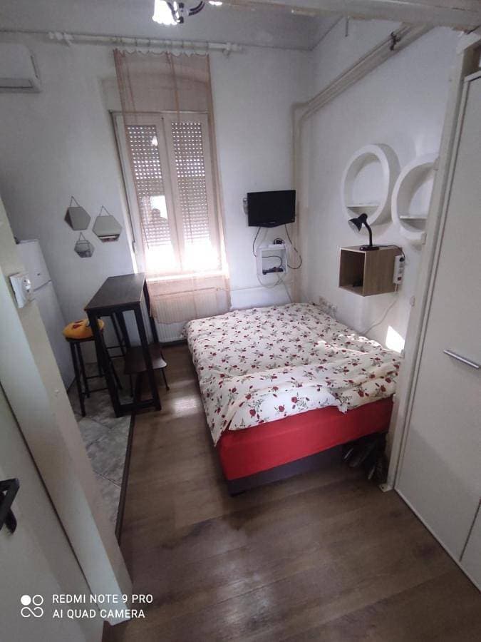 Foto 5 von 26: One-Bedroom Apartment
