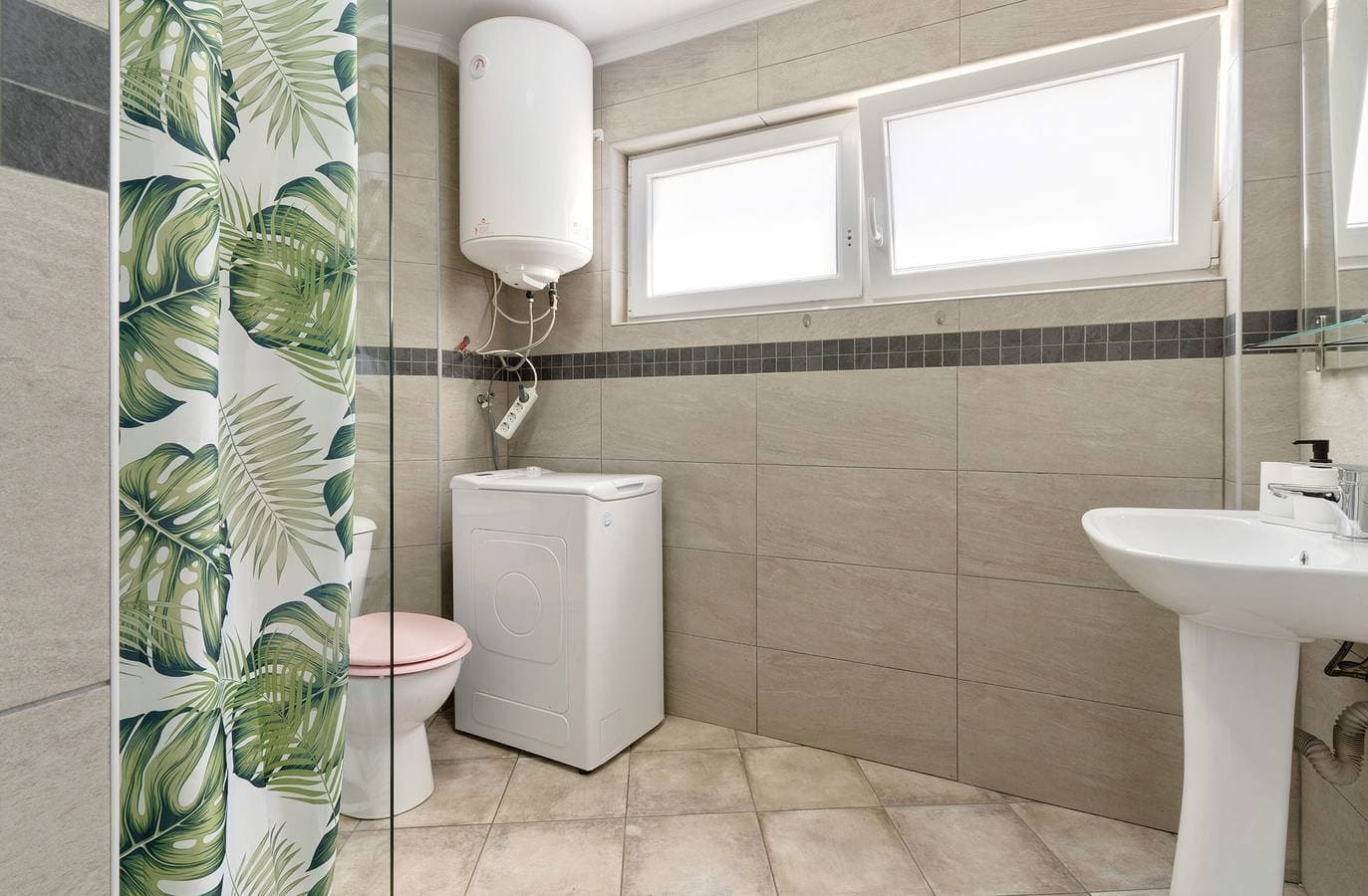 Foto 11 von 17: Ferienwohnung 'Las Flores5' mit Meer- und Strandblick, WLAN und Klimaanlage