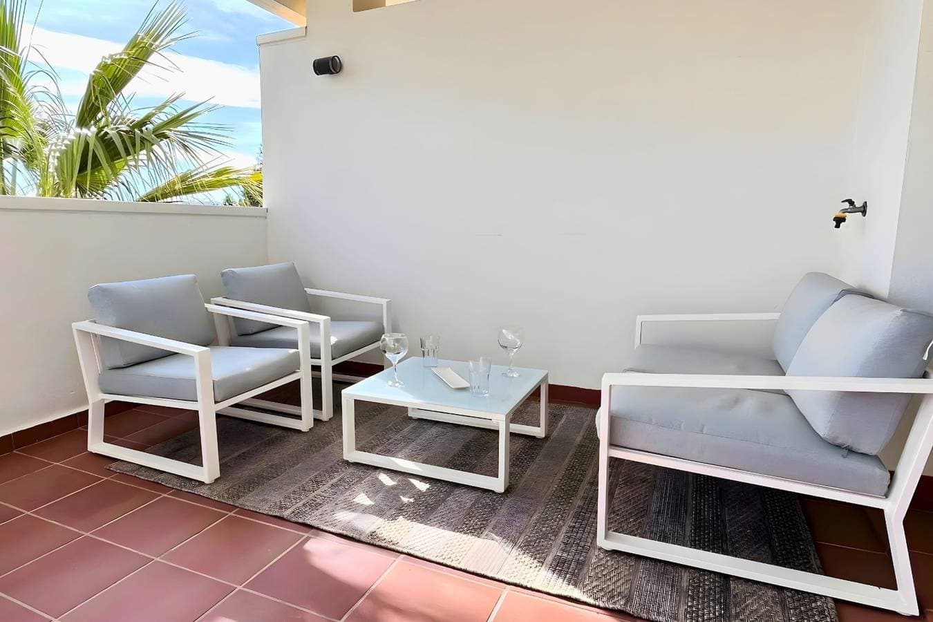 Foto 3 von 63: Ferienwohnung für 4 Personen mit Pool