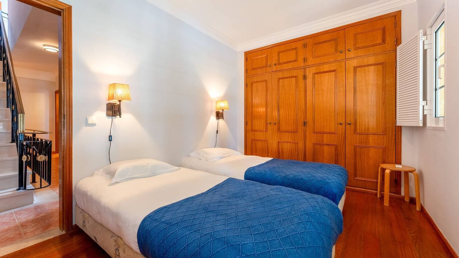 Foto 3 von 38: Ferienhaus für 4 Personen mit Garten