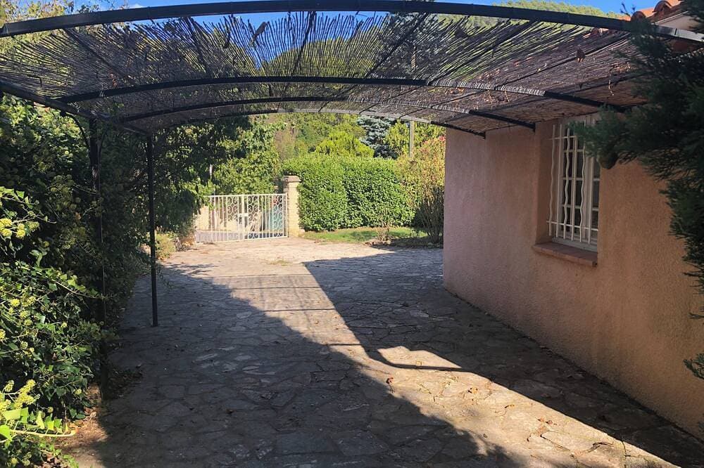 Foto 12 von 23: Villa Provençale au Calme Entourée de Verdure, Animaux de Compagnie Acceptés !