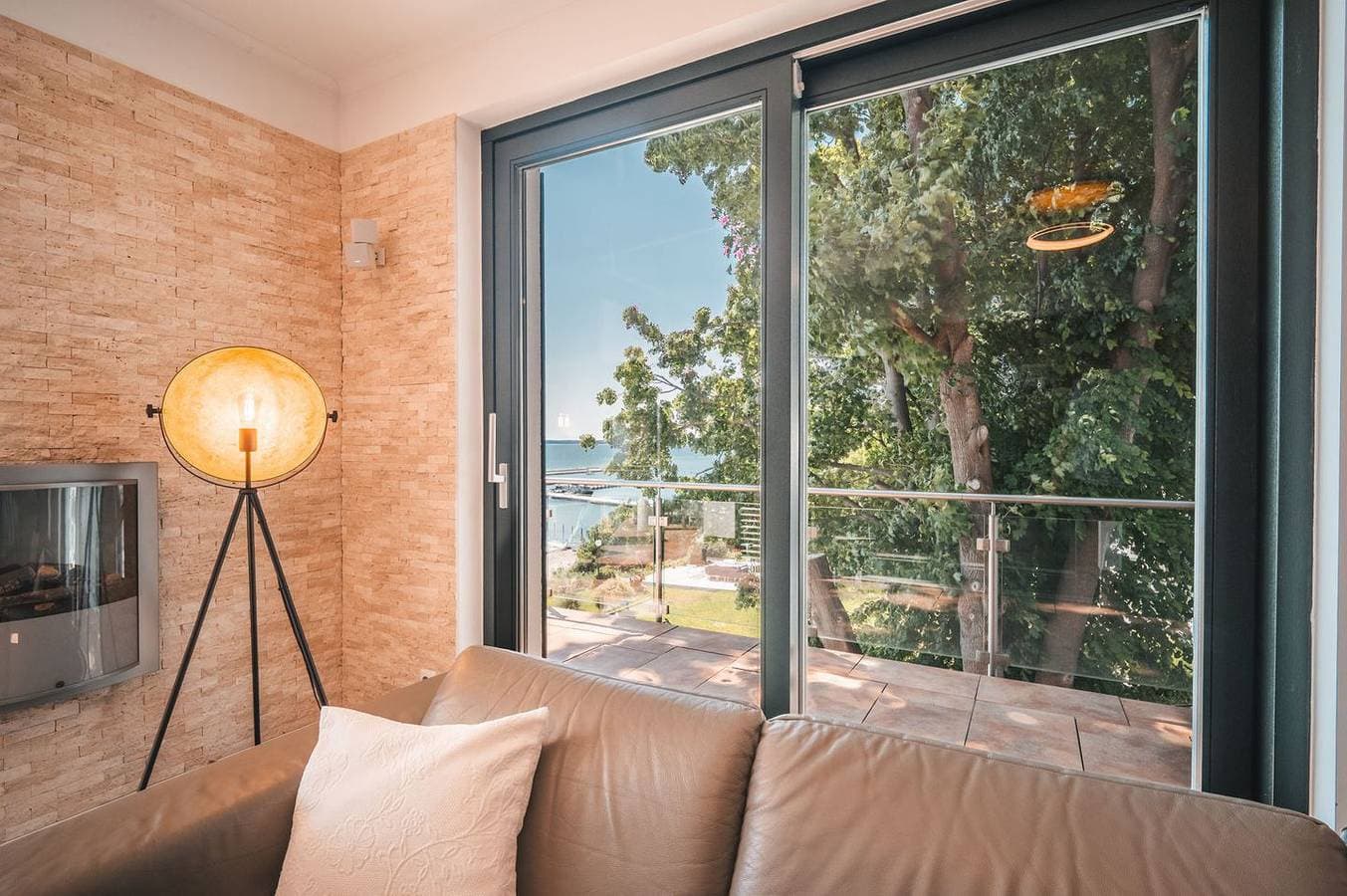 Foto 5 von 28: Villa Friede-Marie, App. Ostseeweitblick -großer Balkon und traumhaften Meeblick