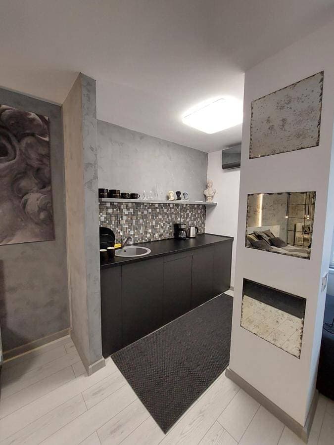 Foto 4 von 8: One-Bedroom Apartment