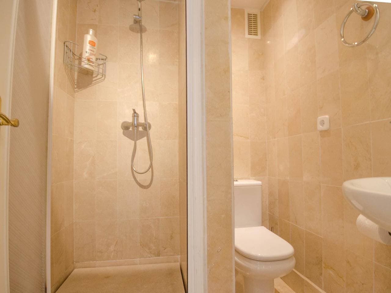 Foto 12 von 25: Geräumige Wohnung in Estepona mit WiFi und Parkplatz