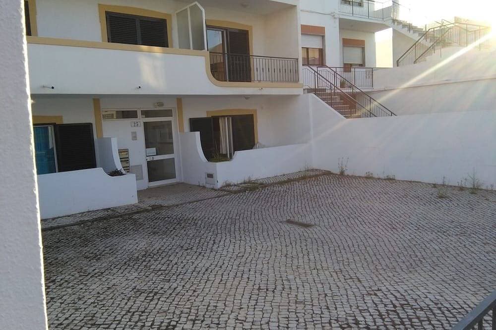 Foto 9 von 17: 2F Geräumiges Apartment mit 1 Schlafzimmer und Grill