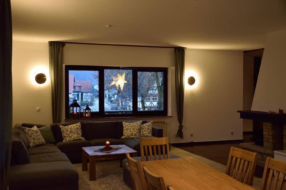 Foto 11 von 27: Luxoriöse Ferienwohnung mit großem Balkon, Sauna und Bar auf 295 m²