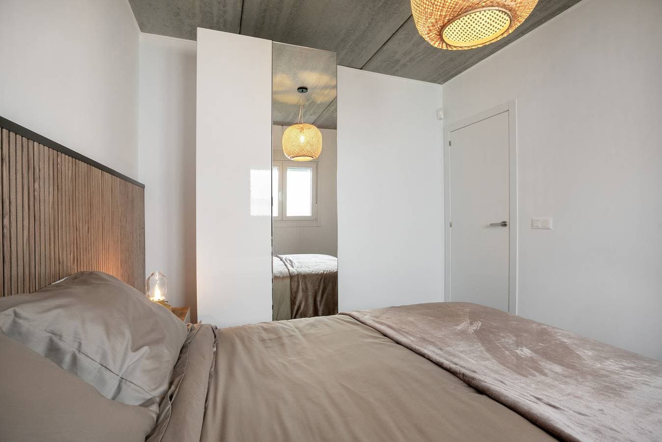 Foto 12 von 34: Ferienvilla 'Carlota' mit Meerblick, privatem Pool und WLAN