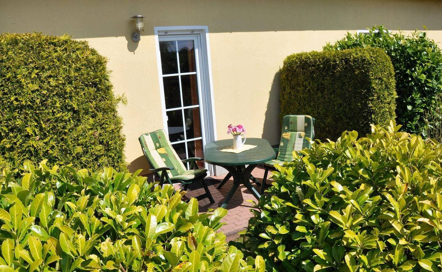Foto 11 von 15: Sonnige Ferienwohnung mit Südterrasse und zwei Schlafzimmern in Alt Reddevitz