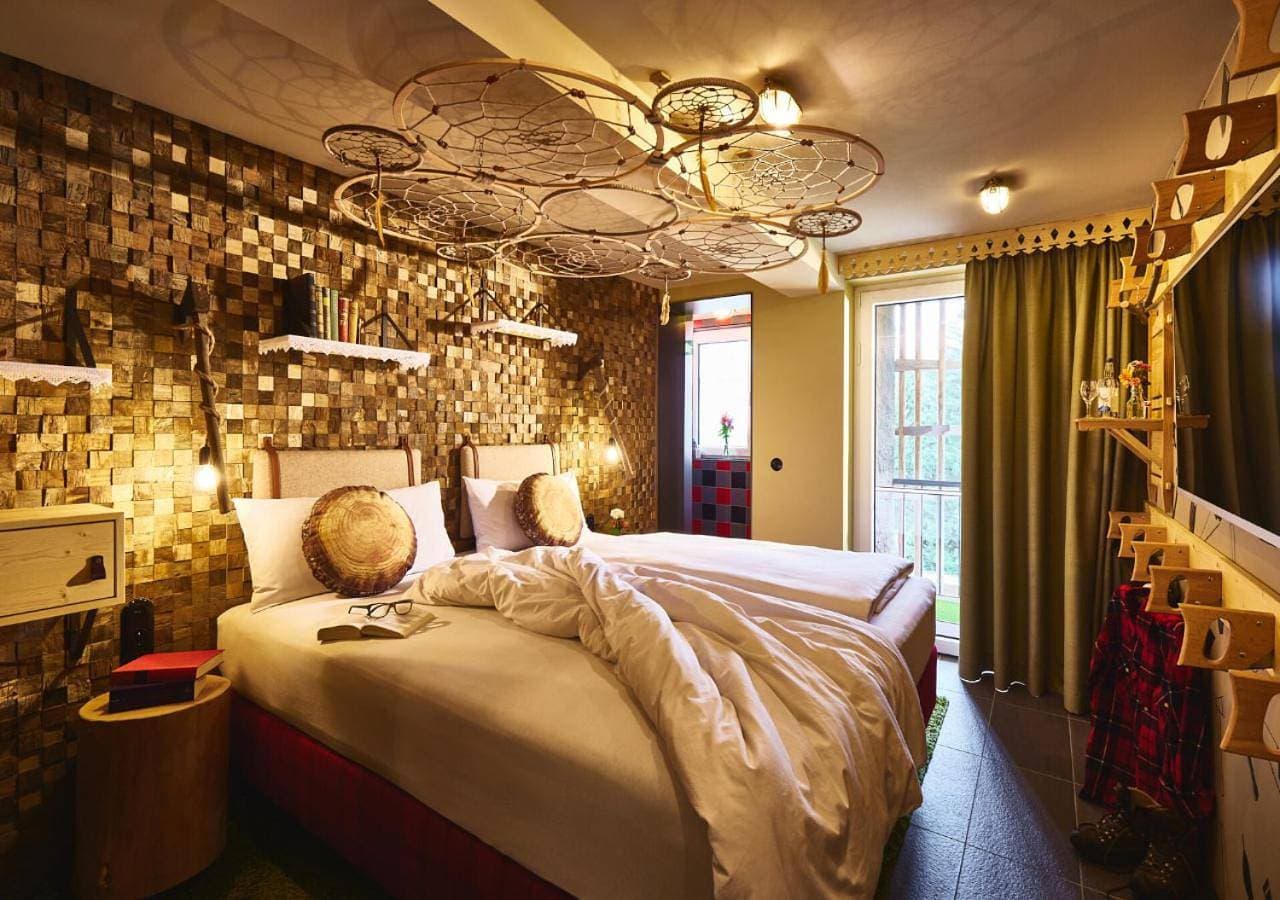 Foto 4 von 13: Double Room with Balcony