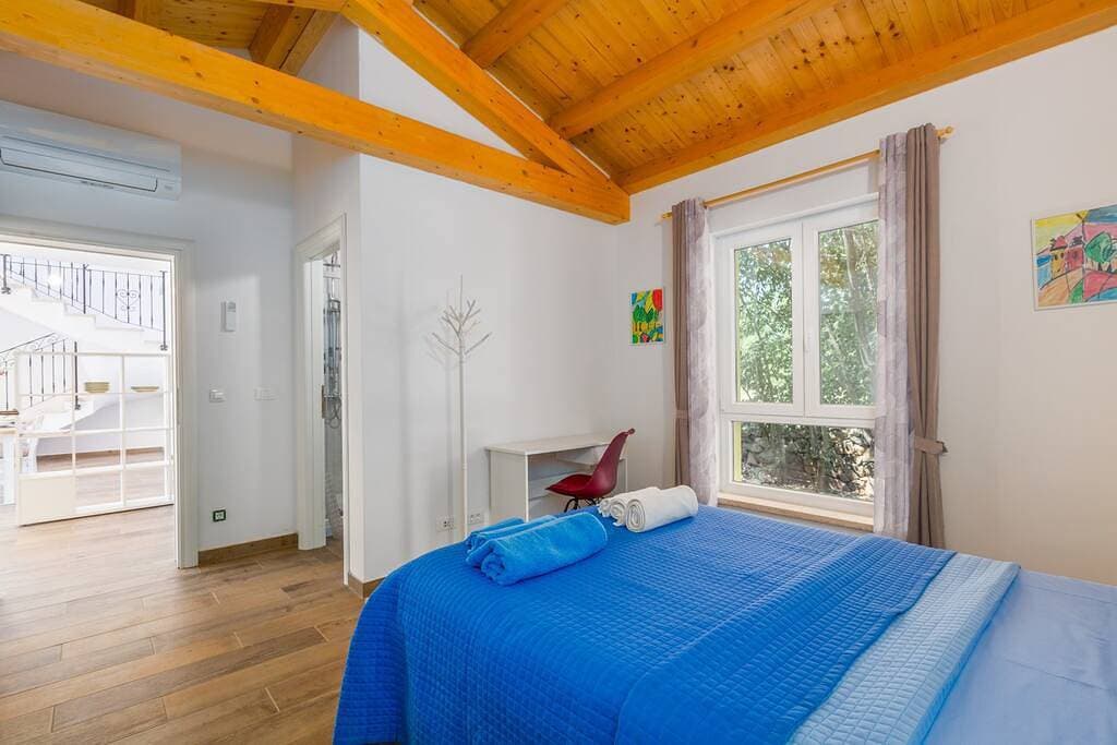 Foto 7 von 44: Villa für 6 Personen mit Garten
