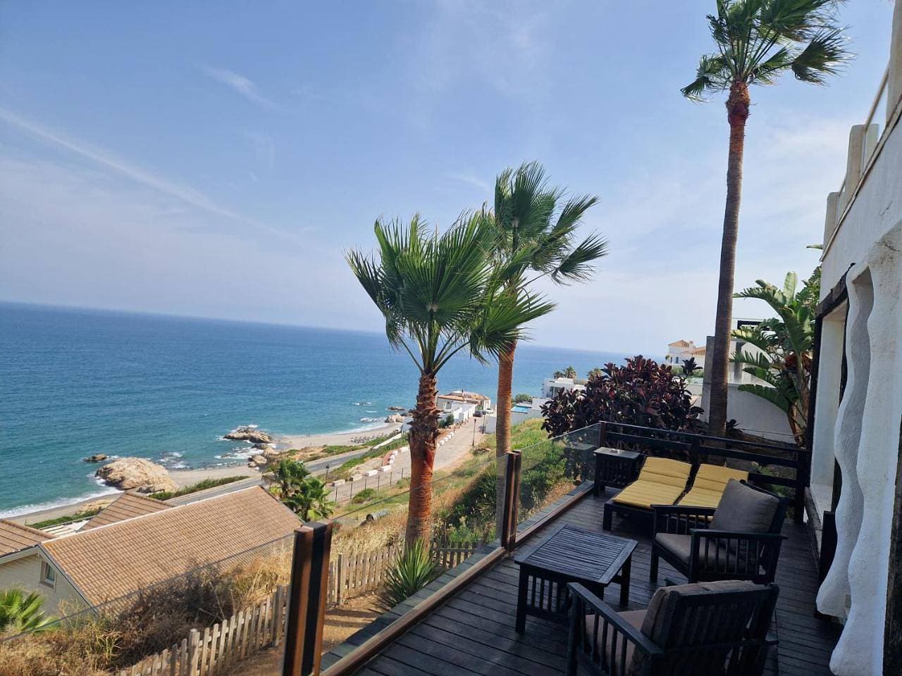 Foto 7 von 102: Villa with Sea View