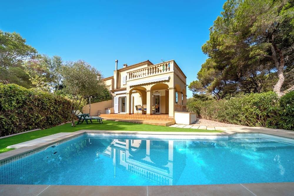 Tolle Villa Mit Pool, Grill, WLAN, Strand, Meer, 3 Schlafzimmer + 3 Bäder 1