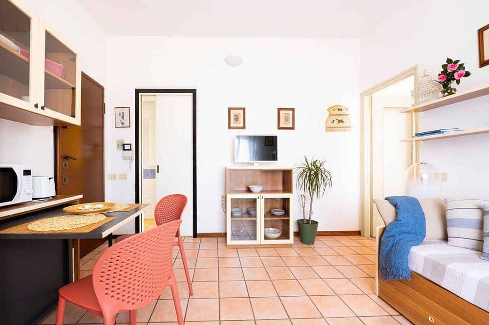 Foto 4 von 14: Ferienwohnung mit TV und Heizung