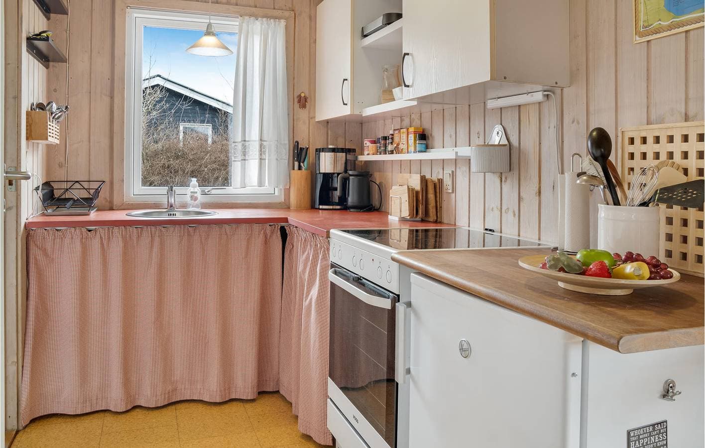 Foto 9 von 15: Ferienhaus für 4 Personen mit Terrasse